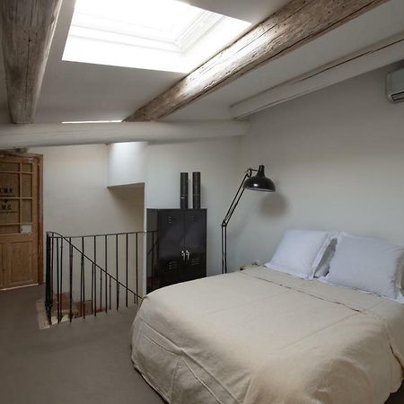 Maison Xixe Et Jardin En Intramuros Авиньон Екстериор снимка
