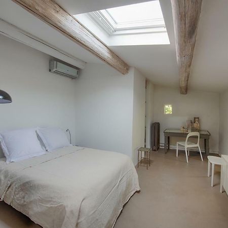 Maison Xixe Et Jardin En Intramuros Авиньон Екстериор снимка