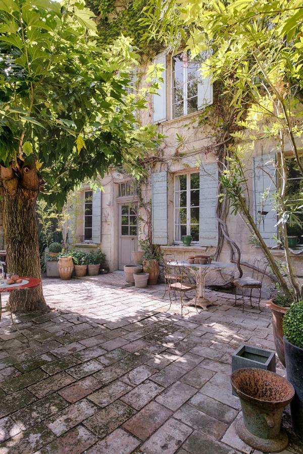 Maison Xixe Et Jardin En Intramuros Авиньон Екстериор снимка